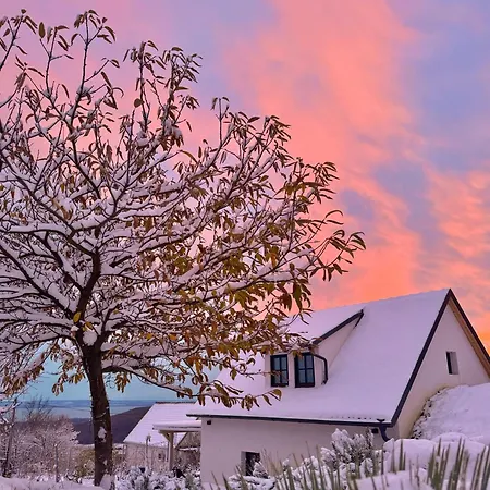 Nagykulcsos Nyulontul Feriehus Mencshely